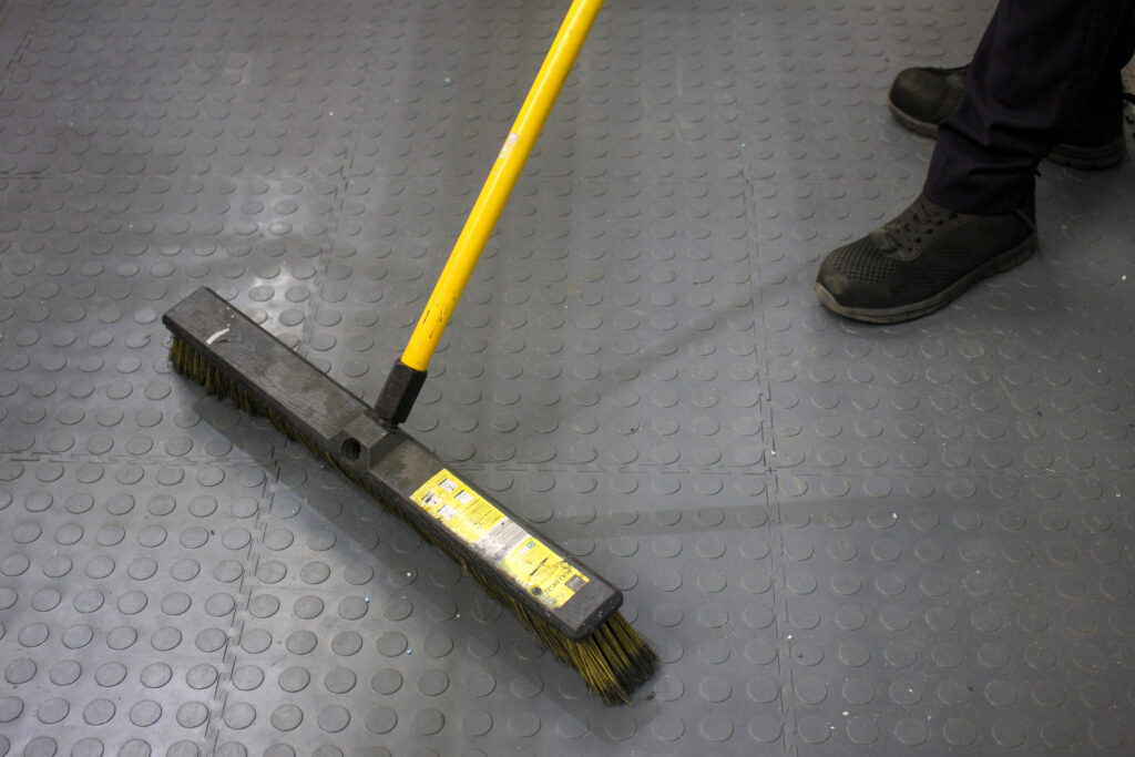 Cleaning PVC Garage Floor Tiles